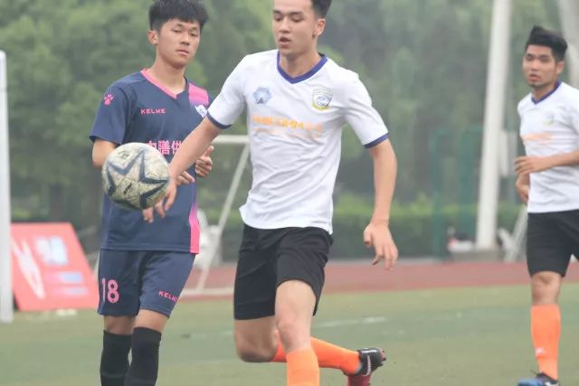 中国男篮集训名单调整 杜润旺程帅澎启程回国